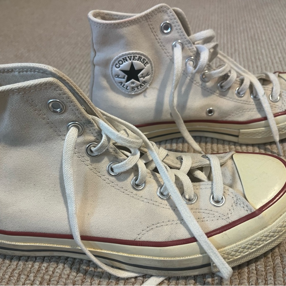 Converse Kids High-Top Sneakers - Cream sz 9
